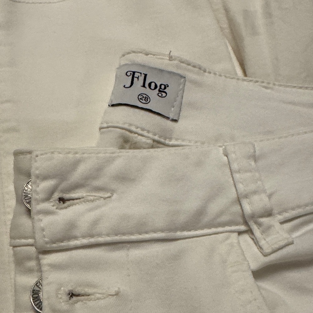 Bevvy Flog Aviv Button Fly White Denim sz 28 nwot - Picture 2 of 11